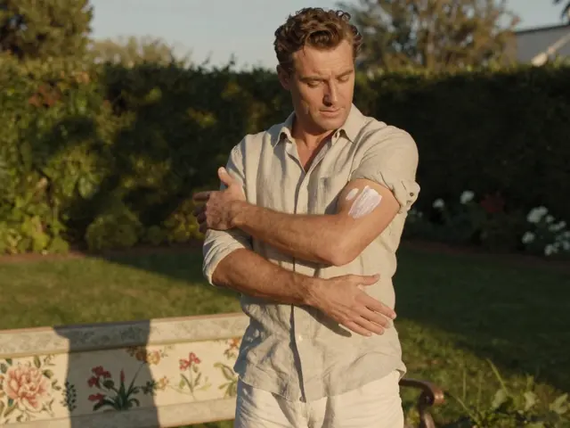 Как защищать кожу тела от солнца: SPF для рук, ног и плеч